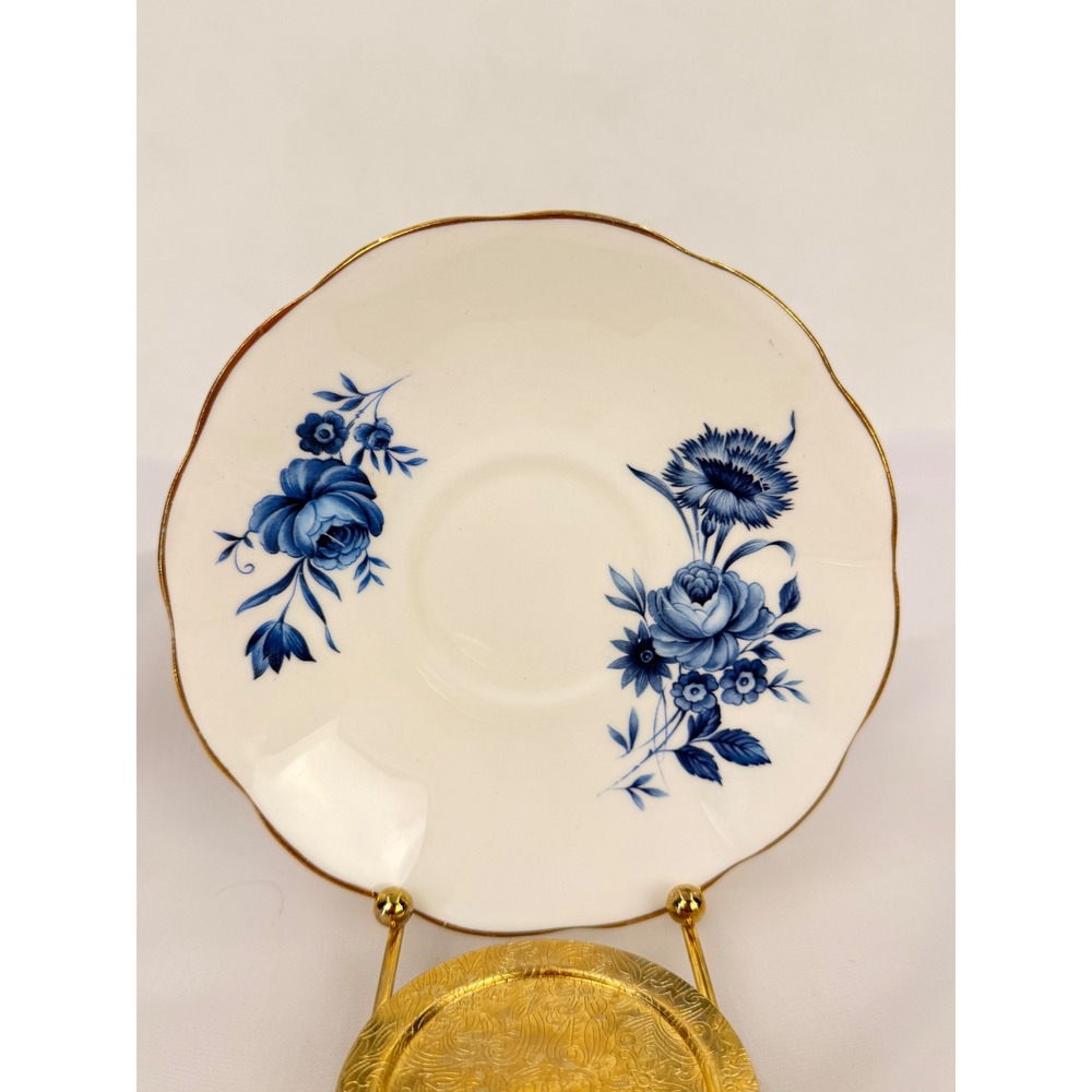Elizabethan Taylor & Kent England Blue Floral Bone China Saucer Gold Rim 5.5"